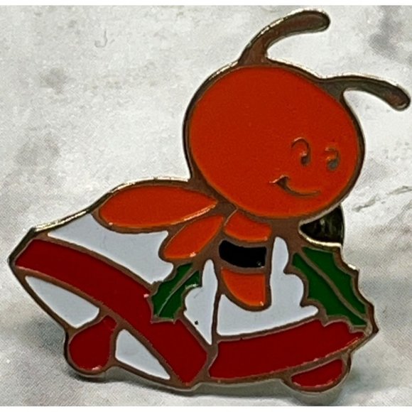 Vintage Christmas Pin Brooch Honey Bee on Bells Enamel - Picture 4 of 6